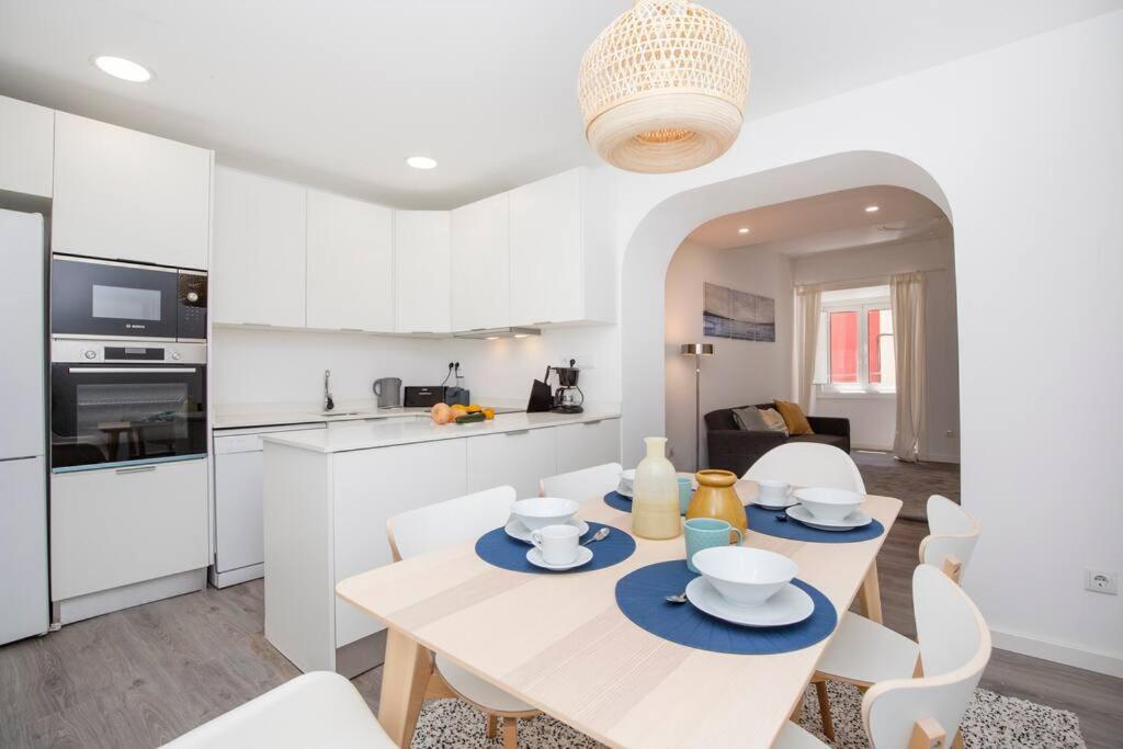 Santa Marta Cozy Apt W/ Ac Lisboa Eksteriør billede